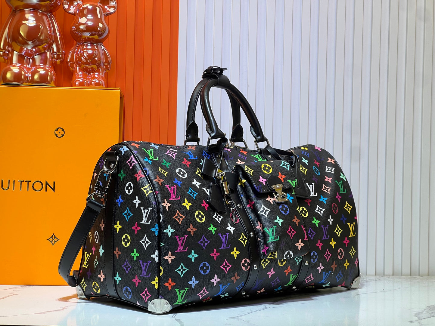 155XE14BDE Stylish Luggage bags )