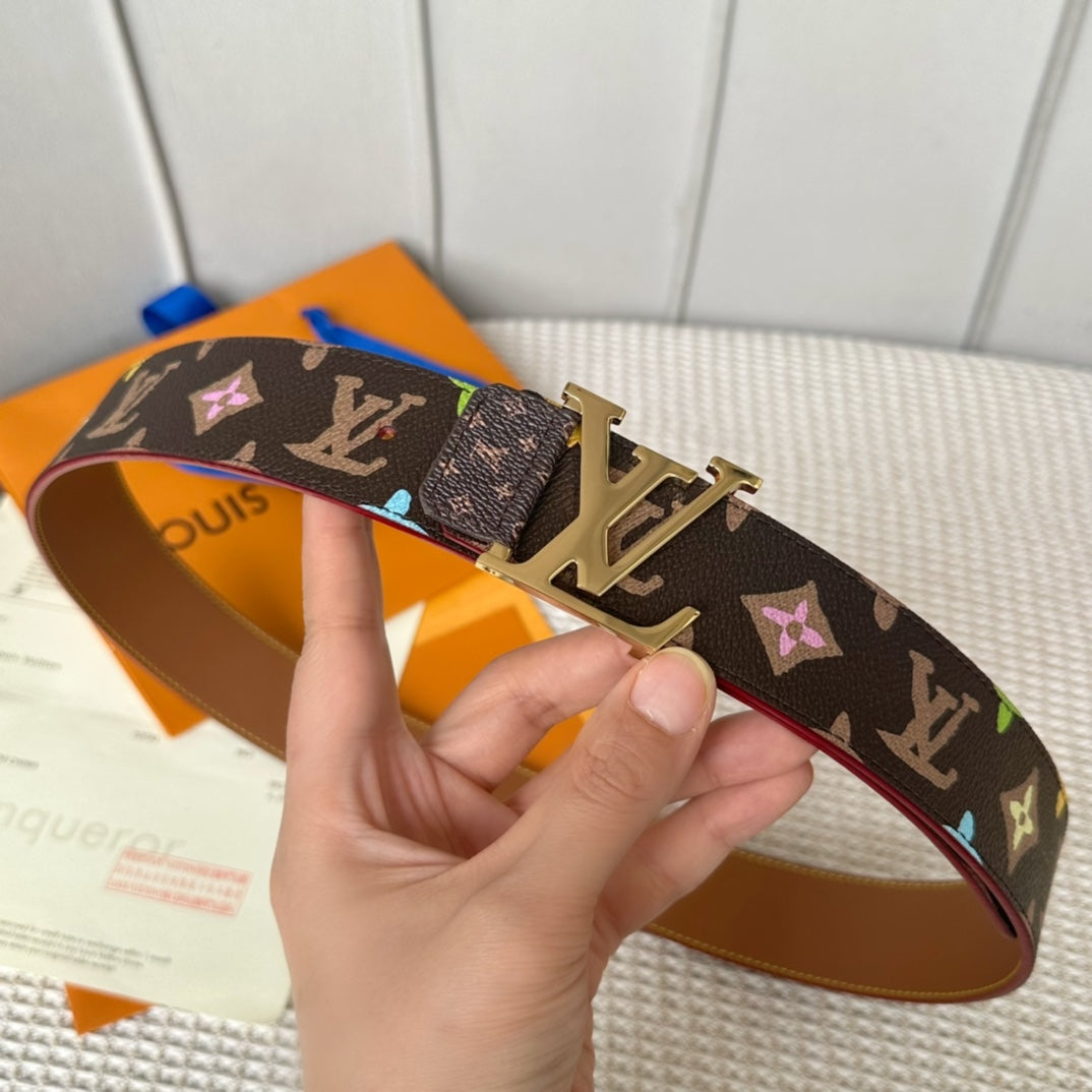 14E47PDE Stylish  High quality belt With full package