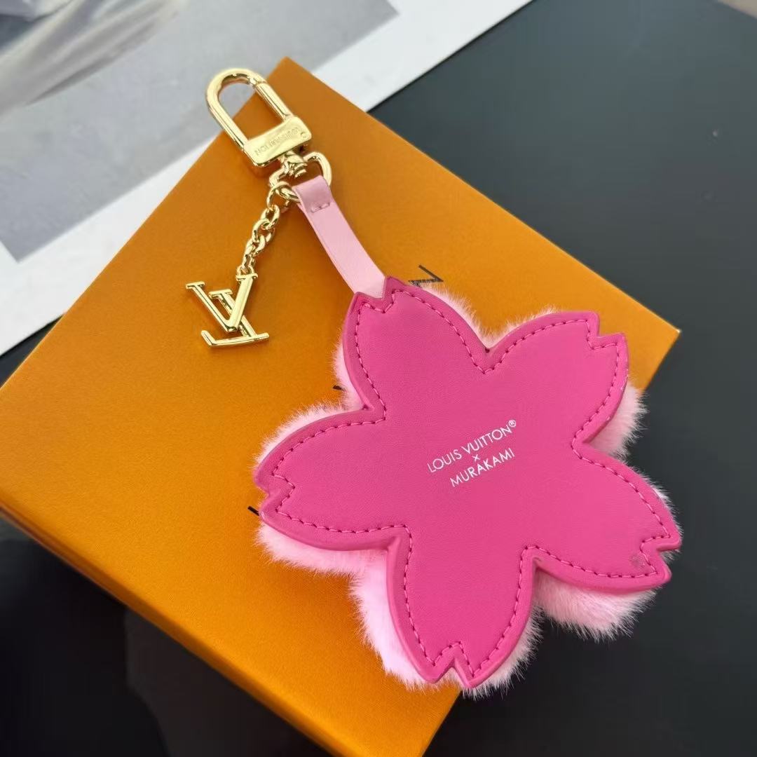 375RE2ADE Stylish Keychains