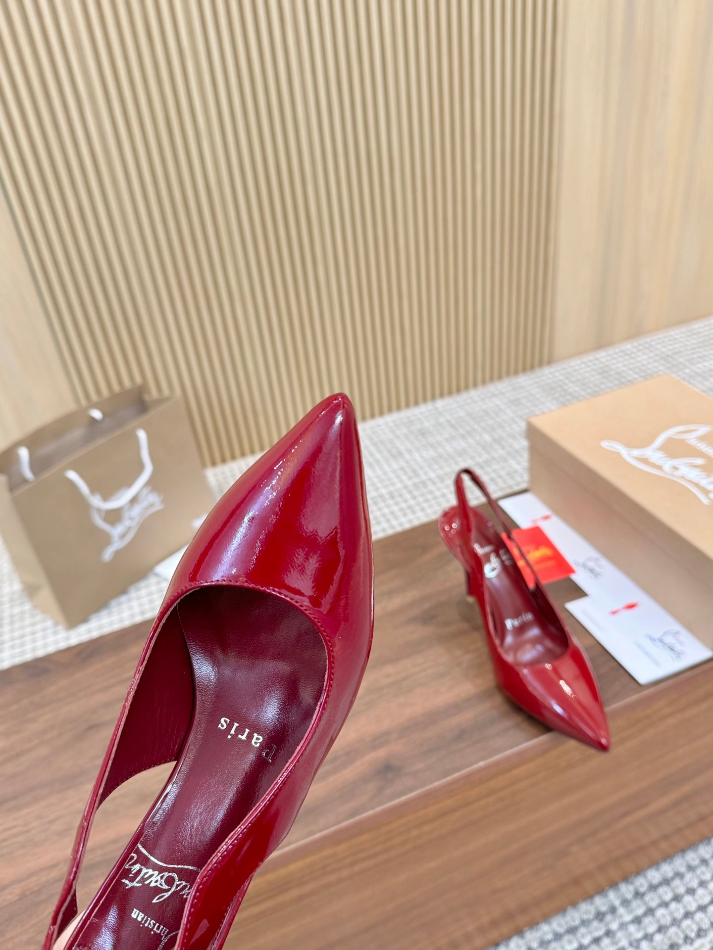 275NA5ZDE Stylish leather High heels
