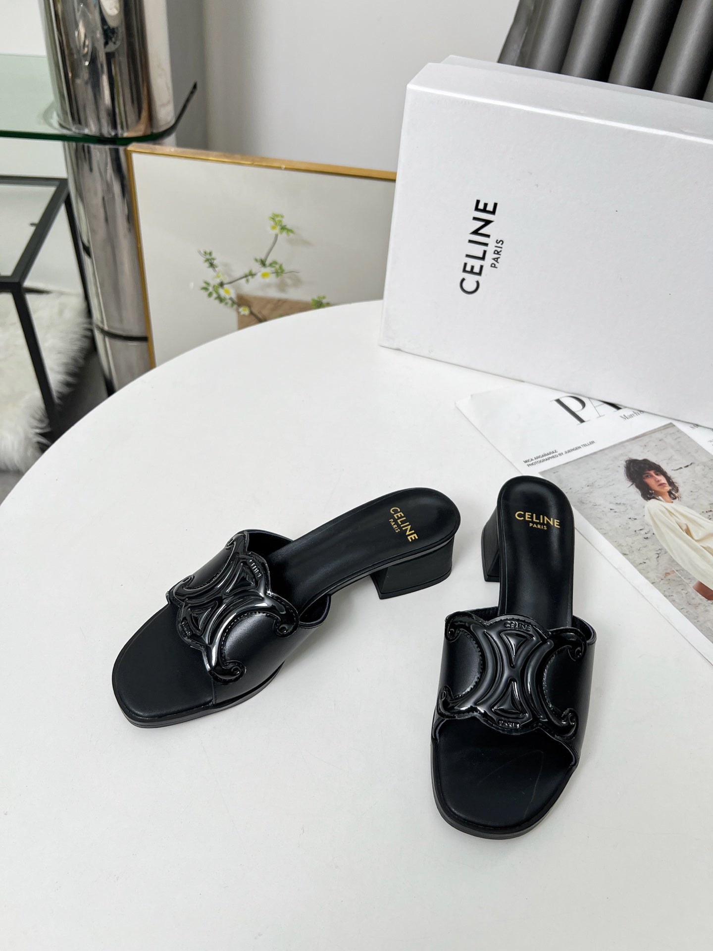 255QA51ZDE Stylish leather shoes