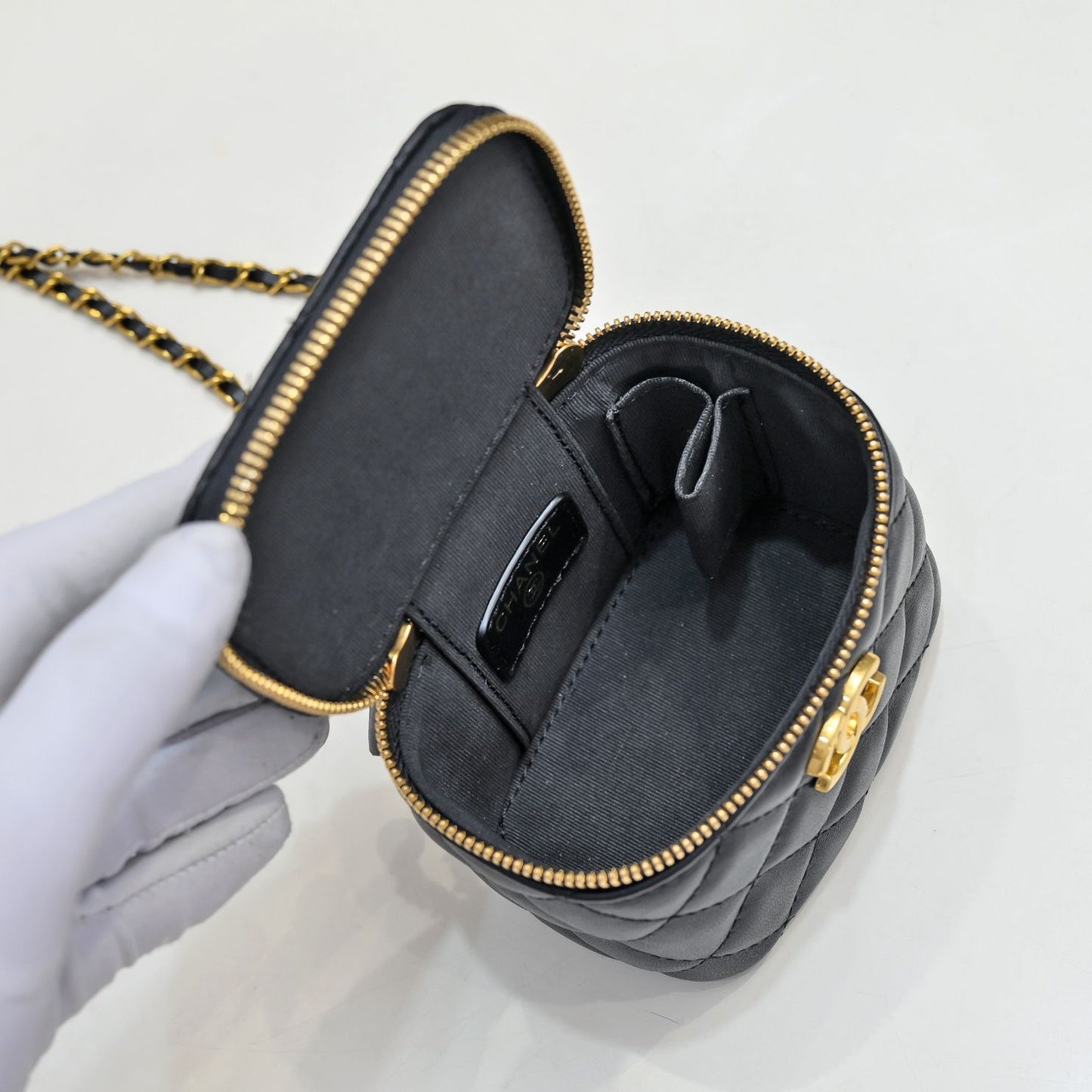 1XC45BDE Stylish leather bag 