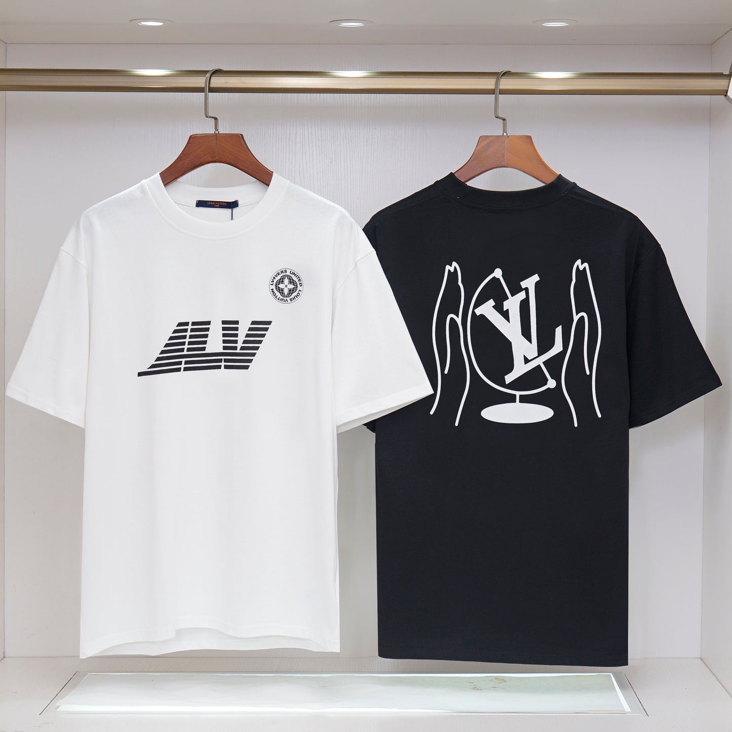 145NE8UDE Stylish T-shirt