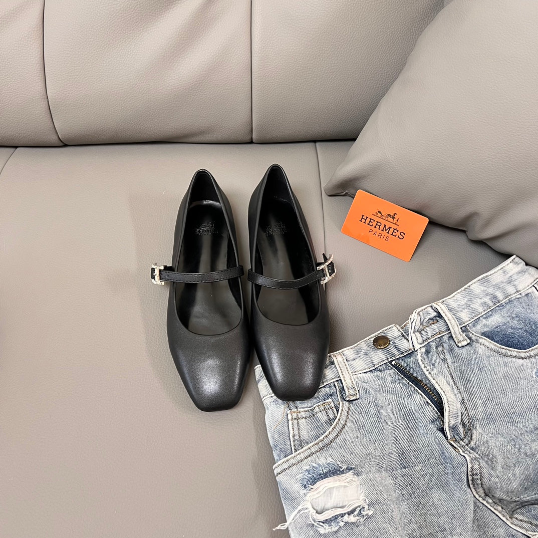 1JE1ZDE Stylish leather  boots