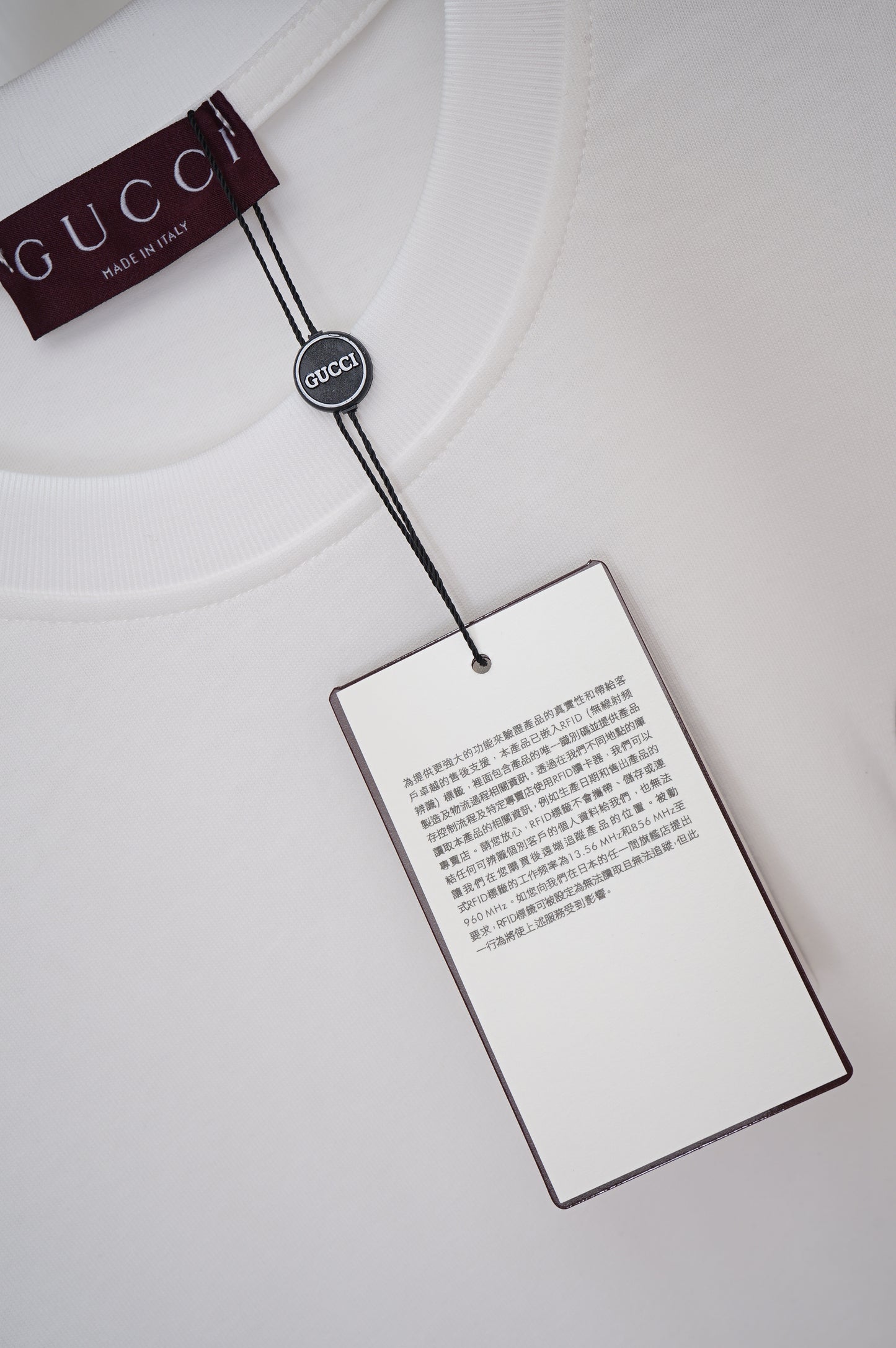 165NB22UDE Stylish T-shirt
