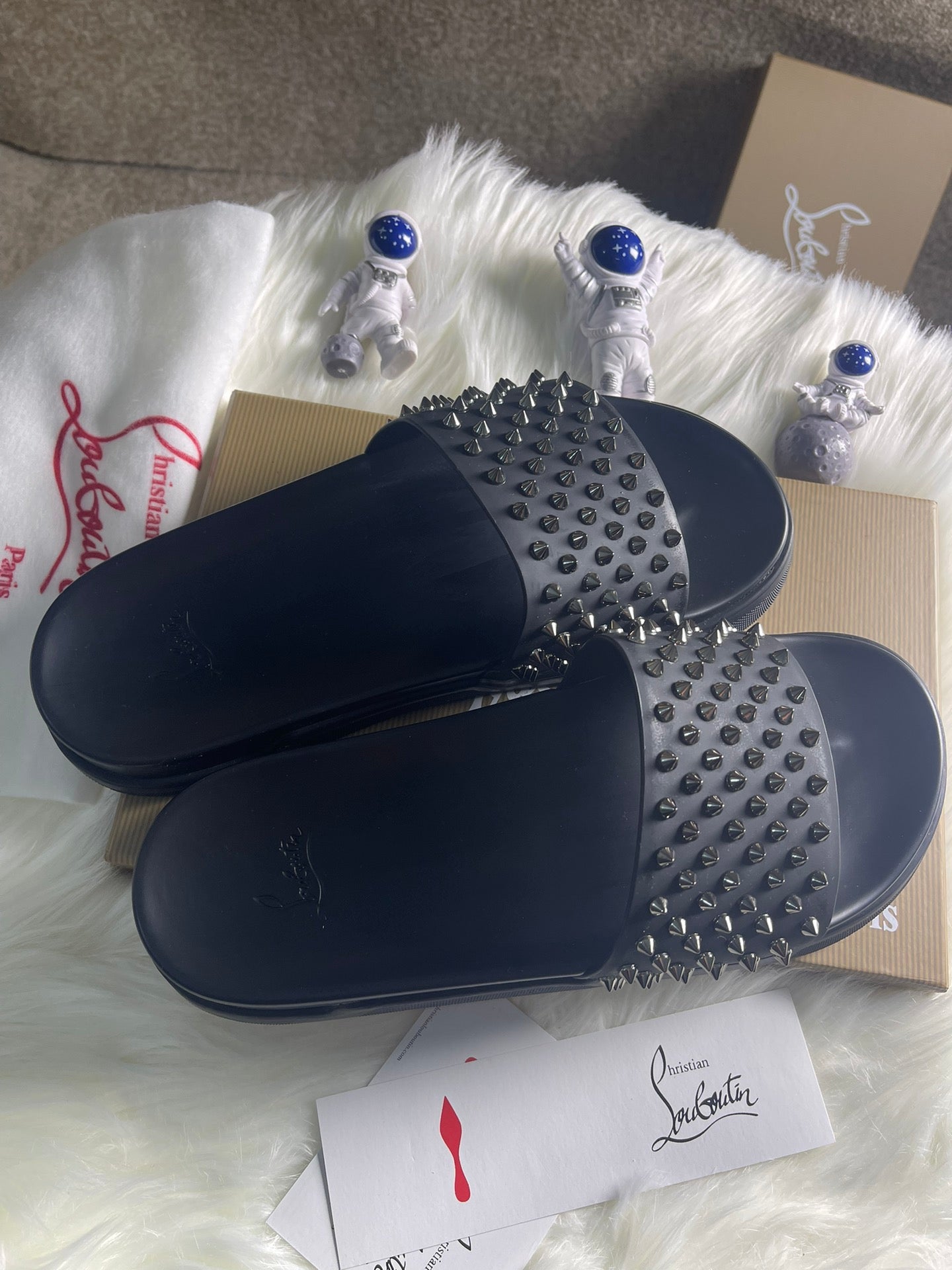 J4A26ZDE Stylish Slippers