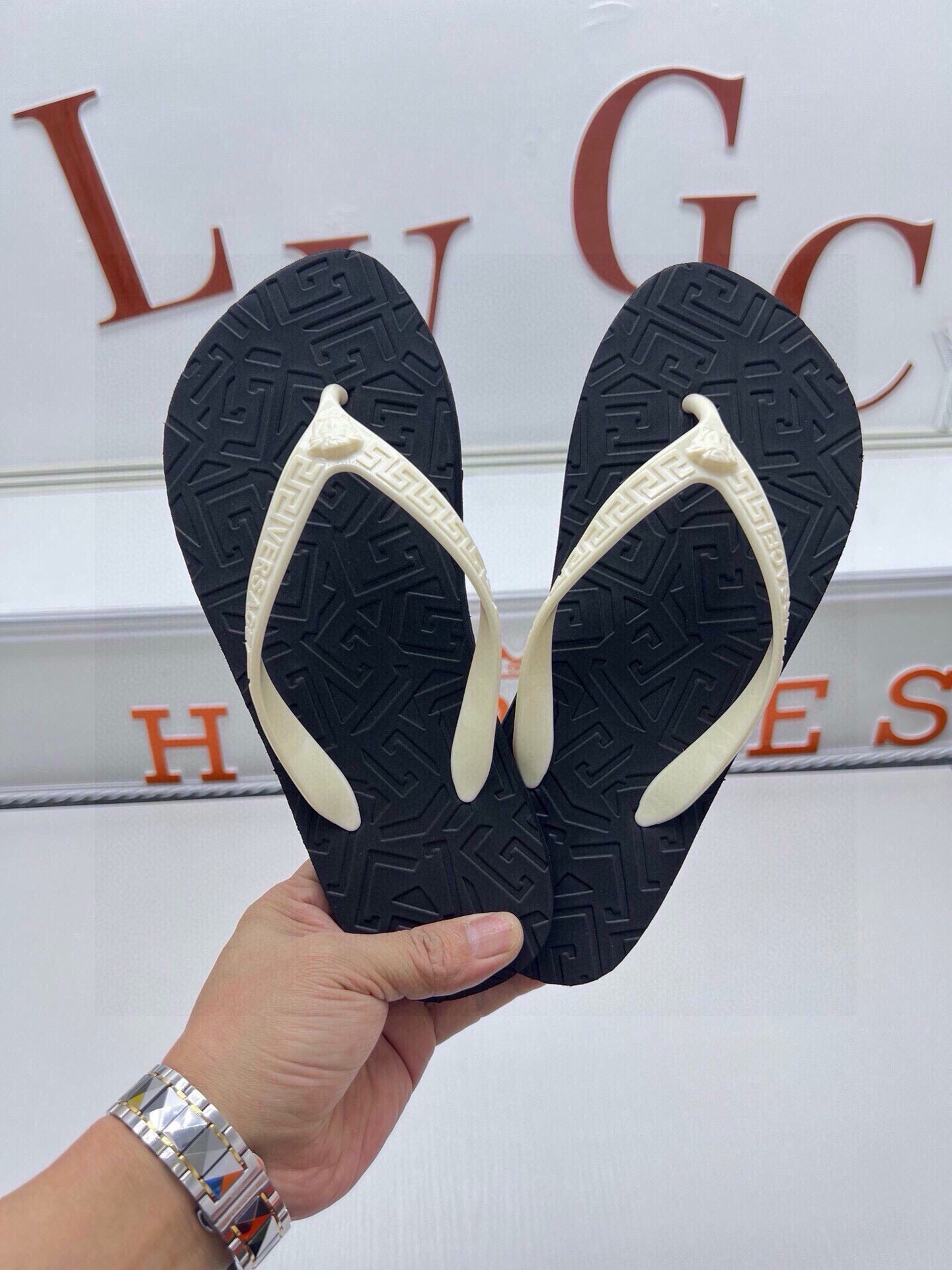 535ZV295ZDE Stylish Slippers