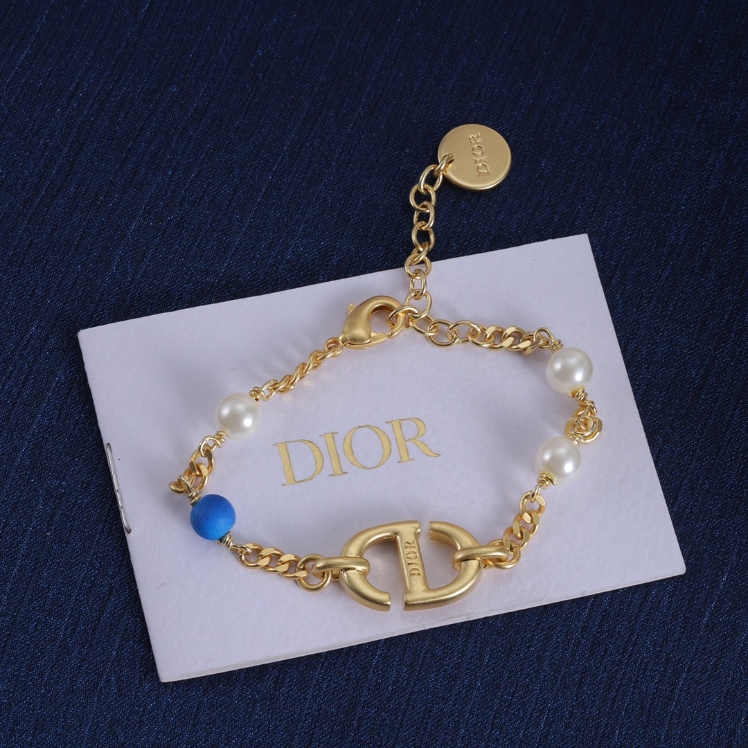 14D480KDE Stylish Bracelets