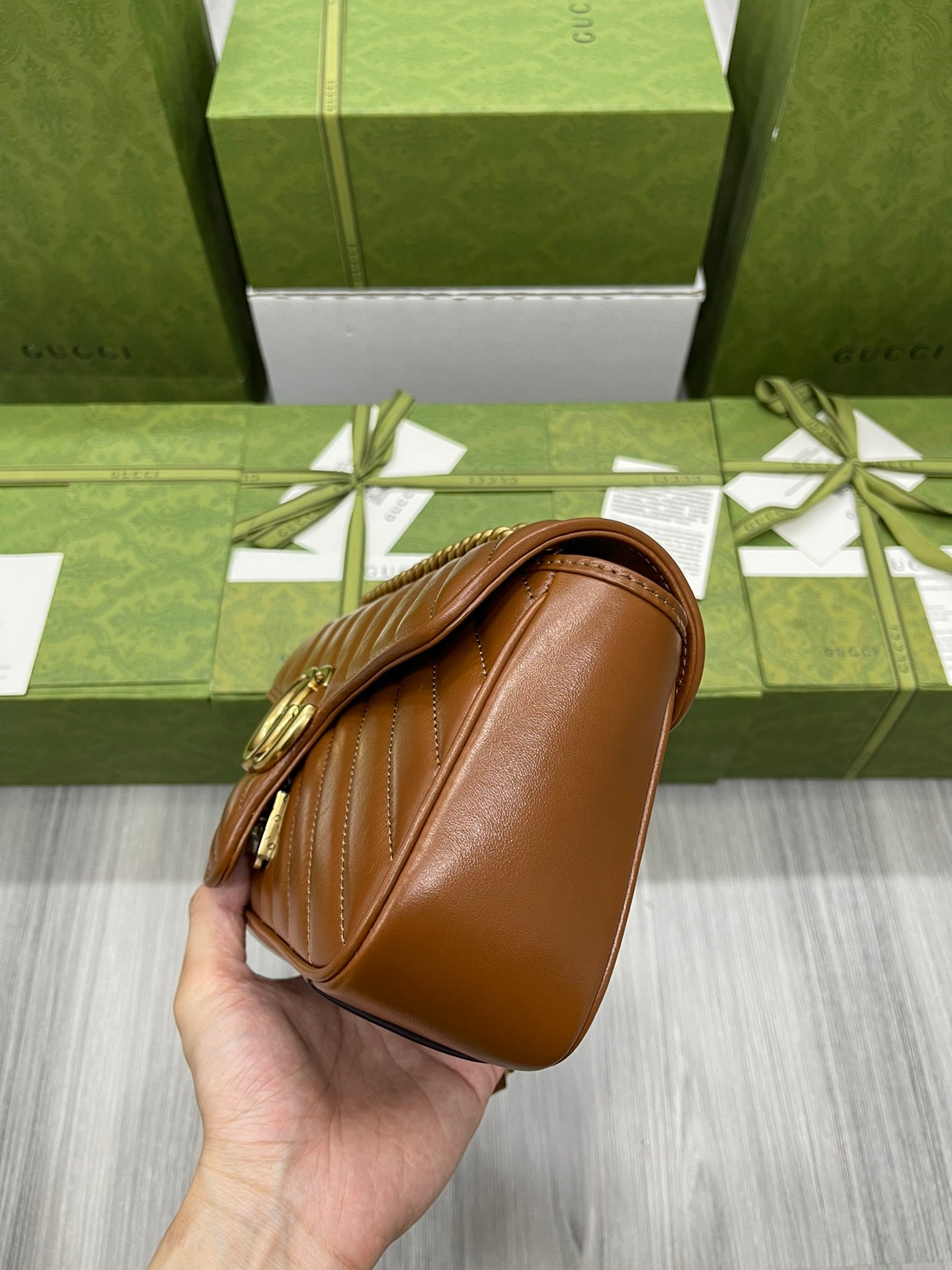 1XB51BDE Stylish leather bag 