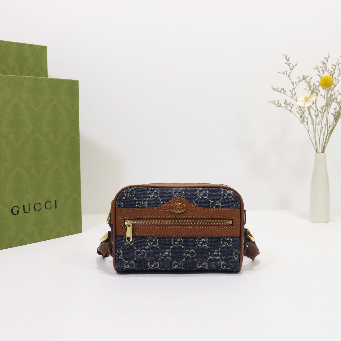 XB18BDE Stylish leather bag 