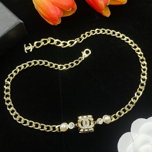 14C923XDE Stylish Necklaces