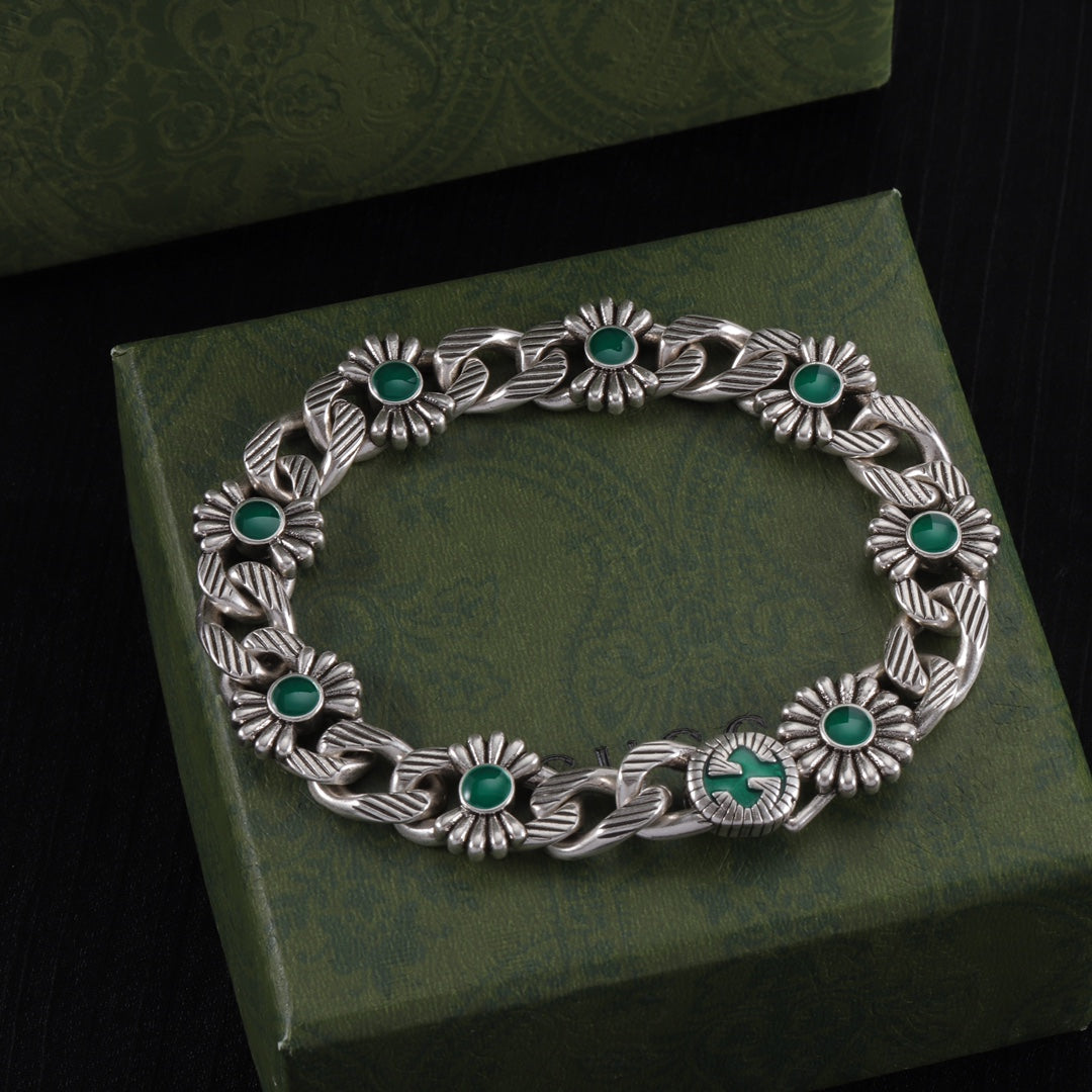 14B937KDE Stylish Bracelets