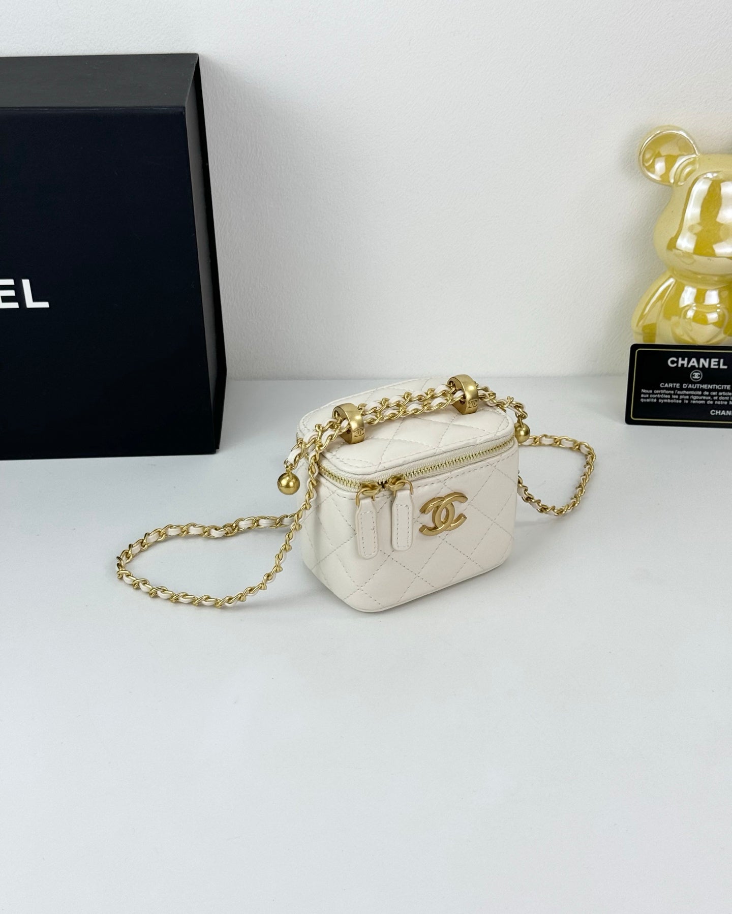 195BC4BDE  Stylish bag