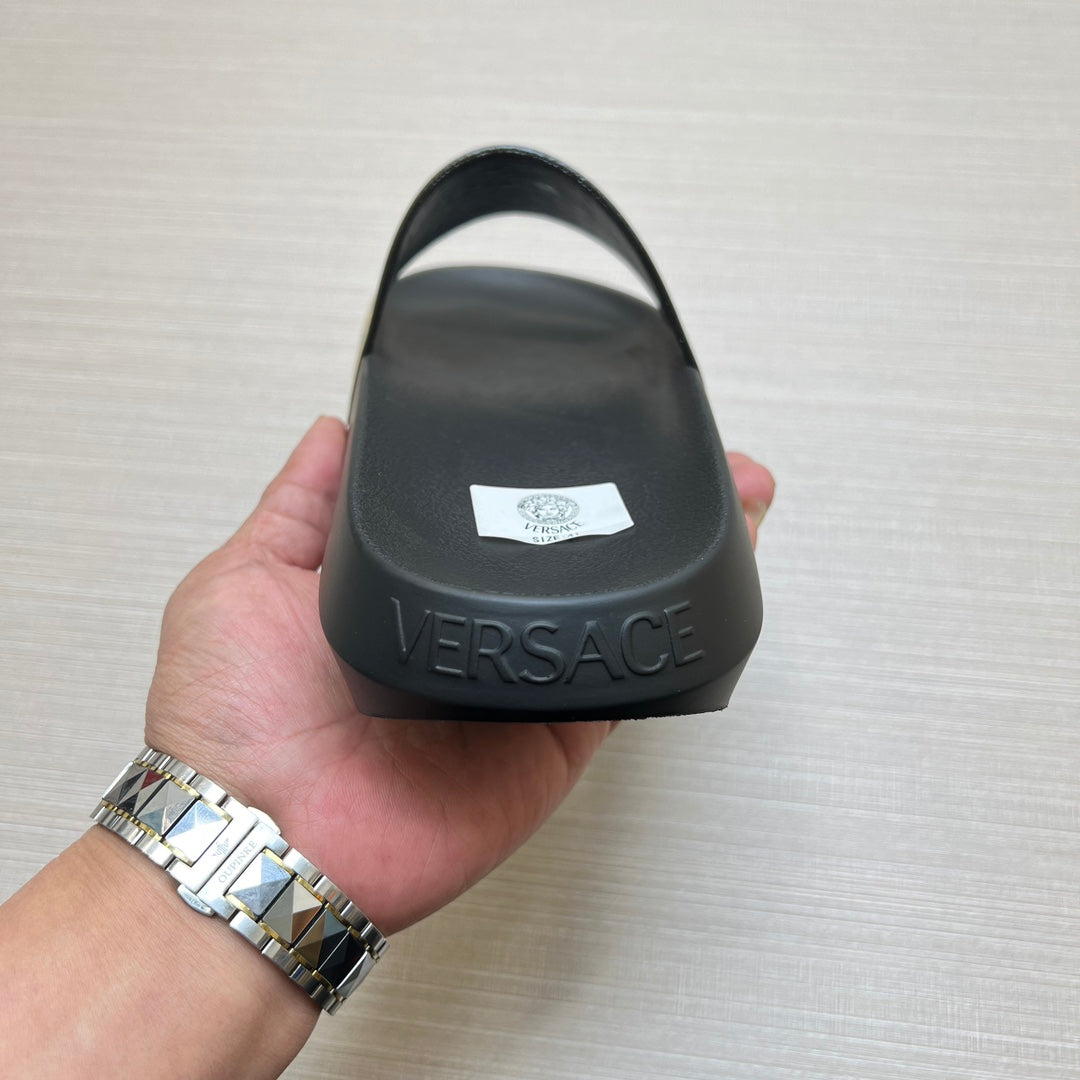 54V163ZDE Stylish slippers