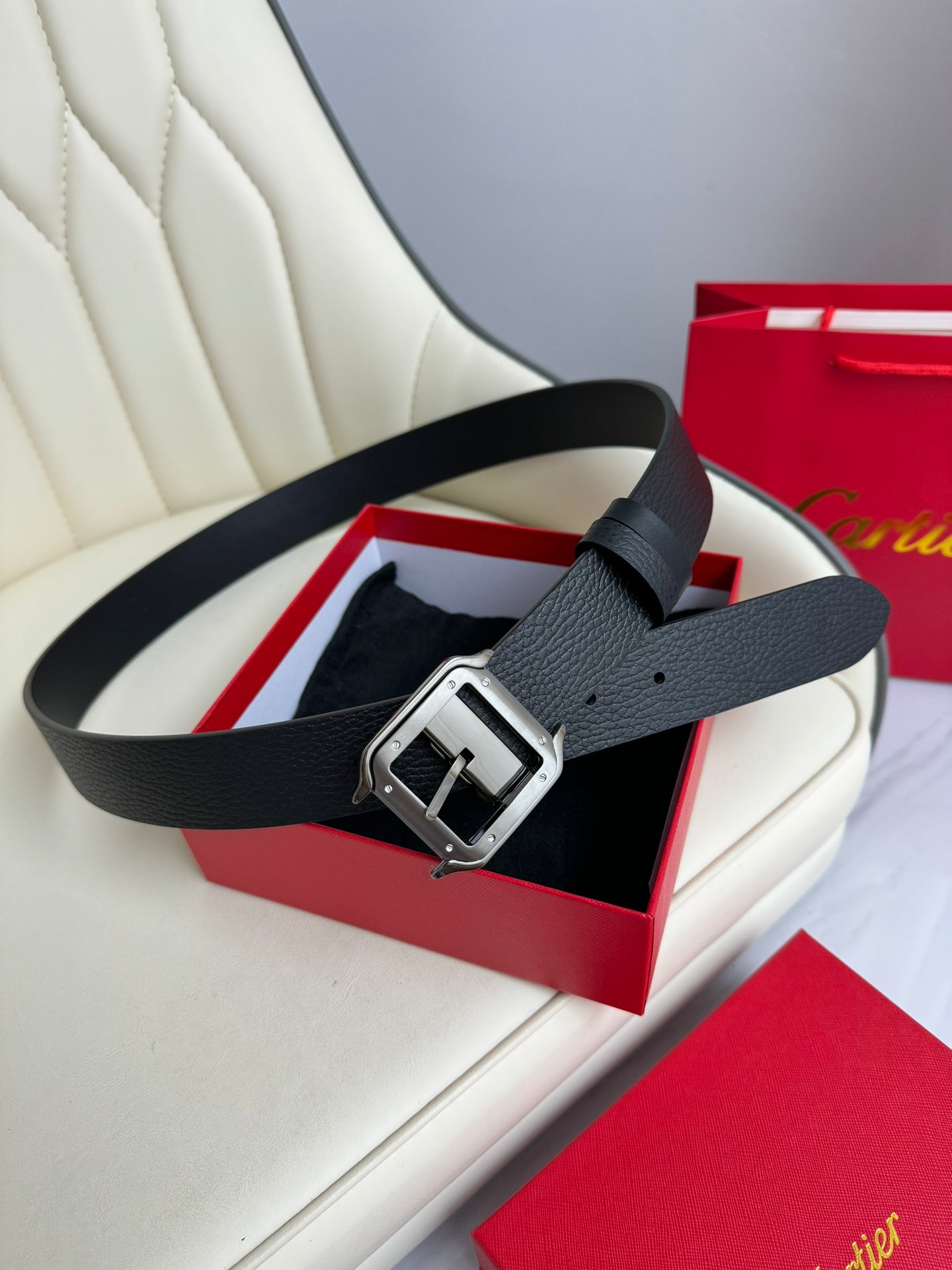 1WK174PDE Stylish  High quality belt With full package