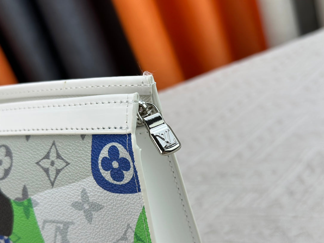 1XE395BDE Stylish leather bag