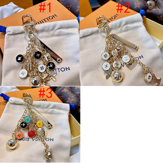 14E4ADE Stylish key closure