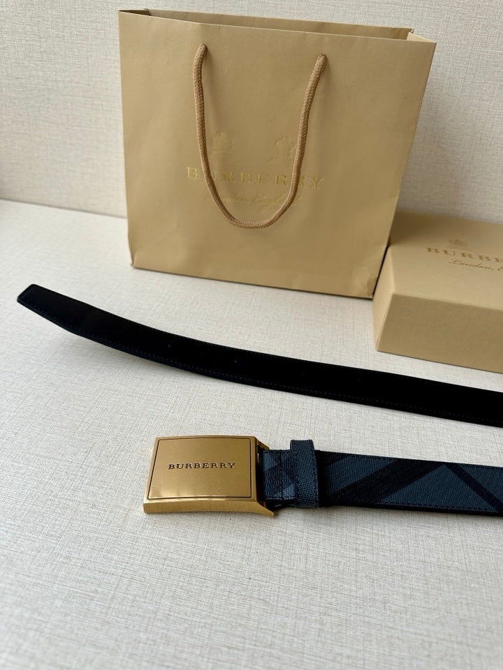 155RR211PDE Stylish  High quality belt With full package