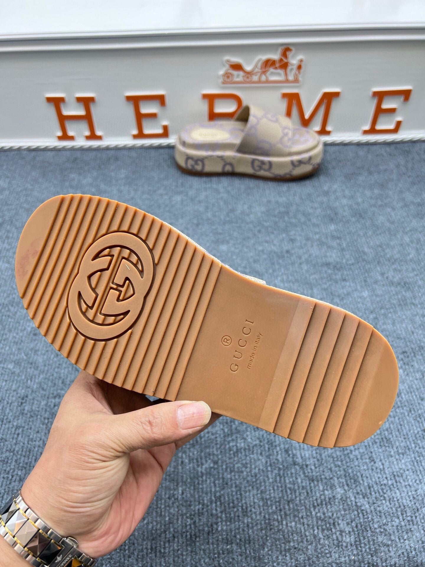 54B122ZDE Stylish slippers  Sole thickness 5.5cm