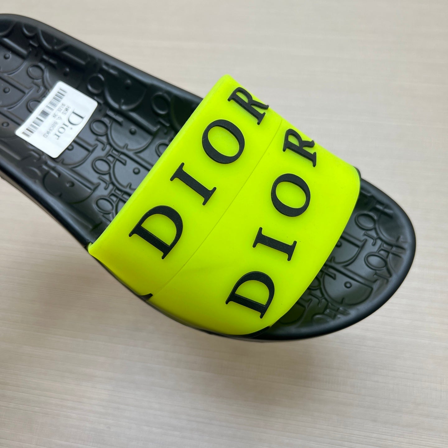 535ZD275ZDE Stylish Slippers