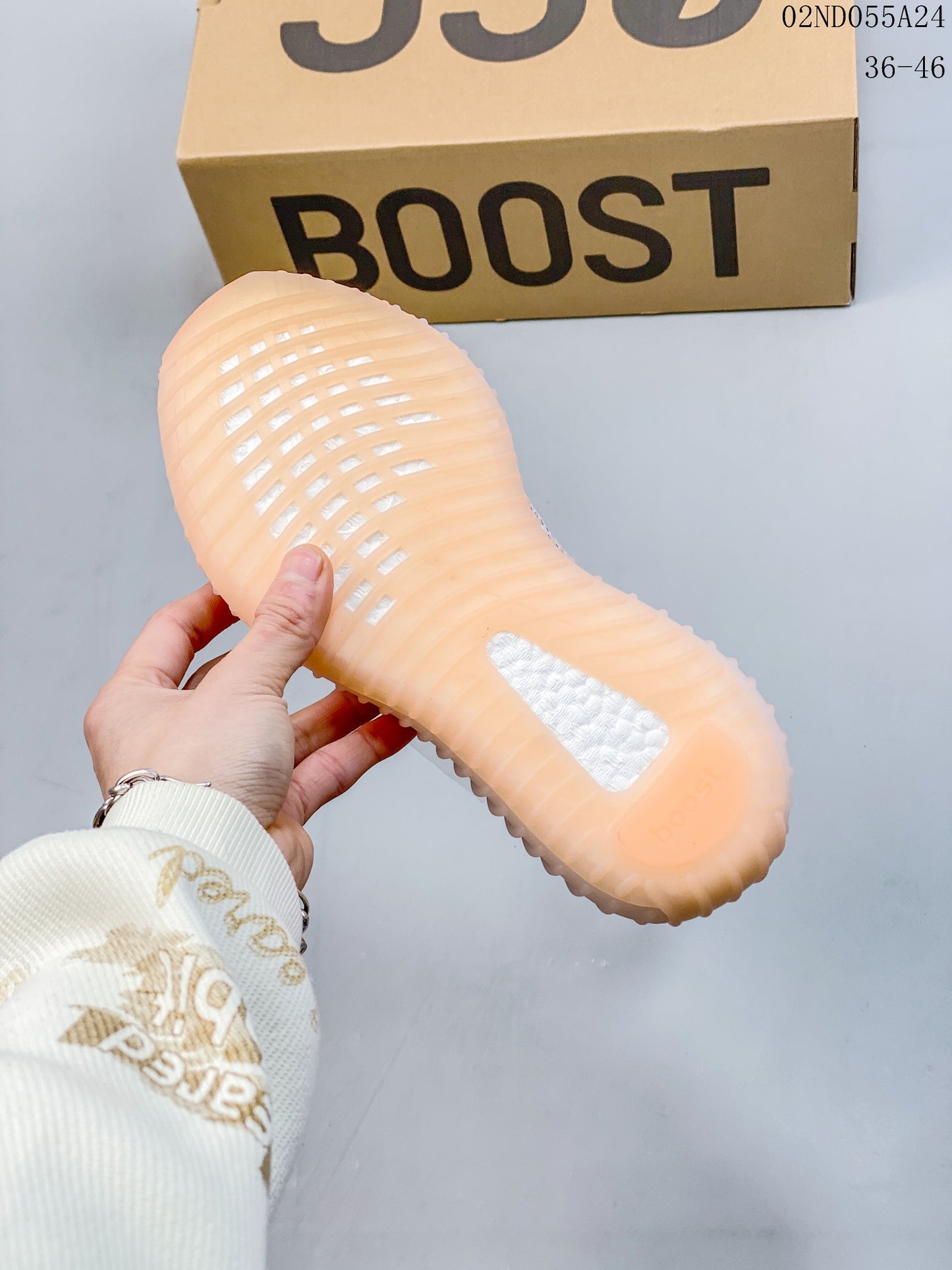 4YA71ZDE Stylish Sneakers (No Box, August-October Big Sale)