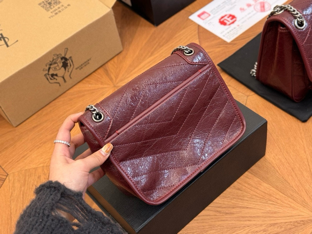 6XSL429BDE Stylish leather bag