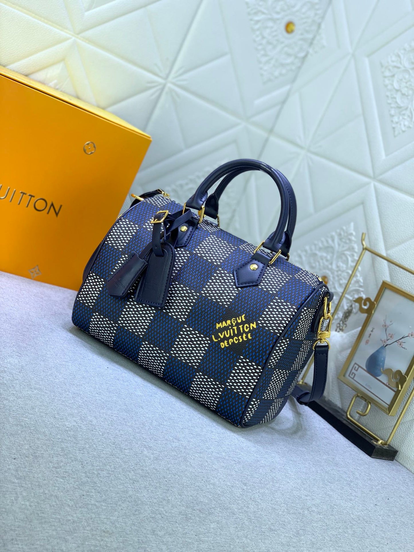 2XE269BDE Stylish leather bag 