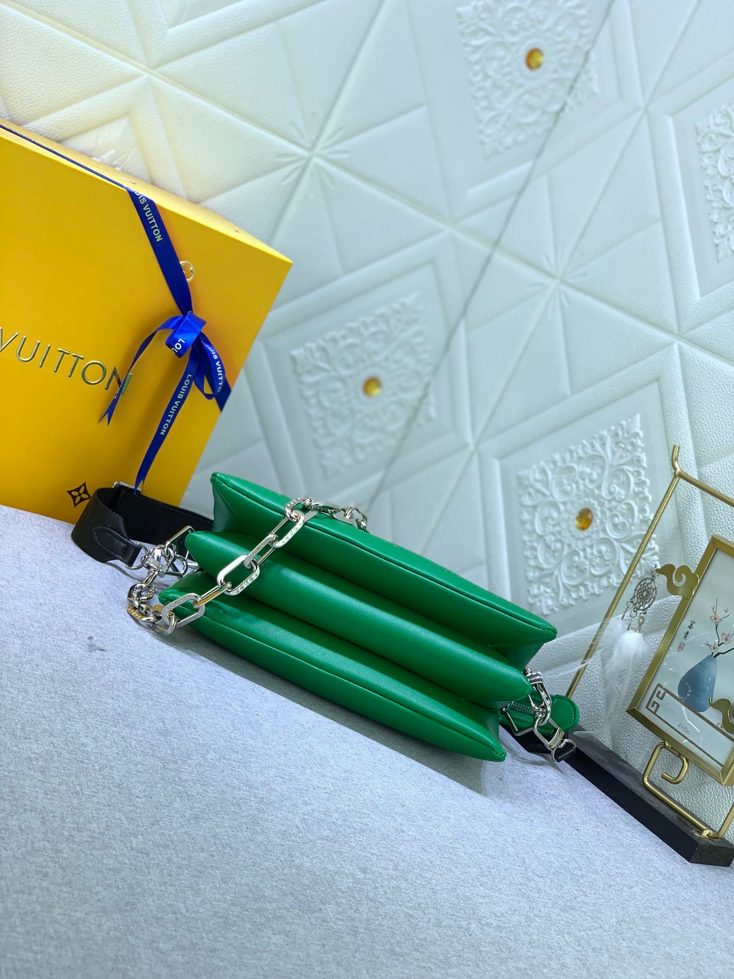 2XE40BDE Stylish leather bag 