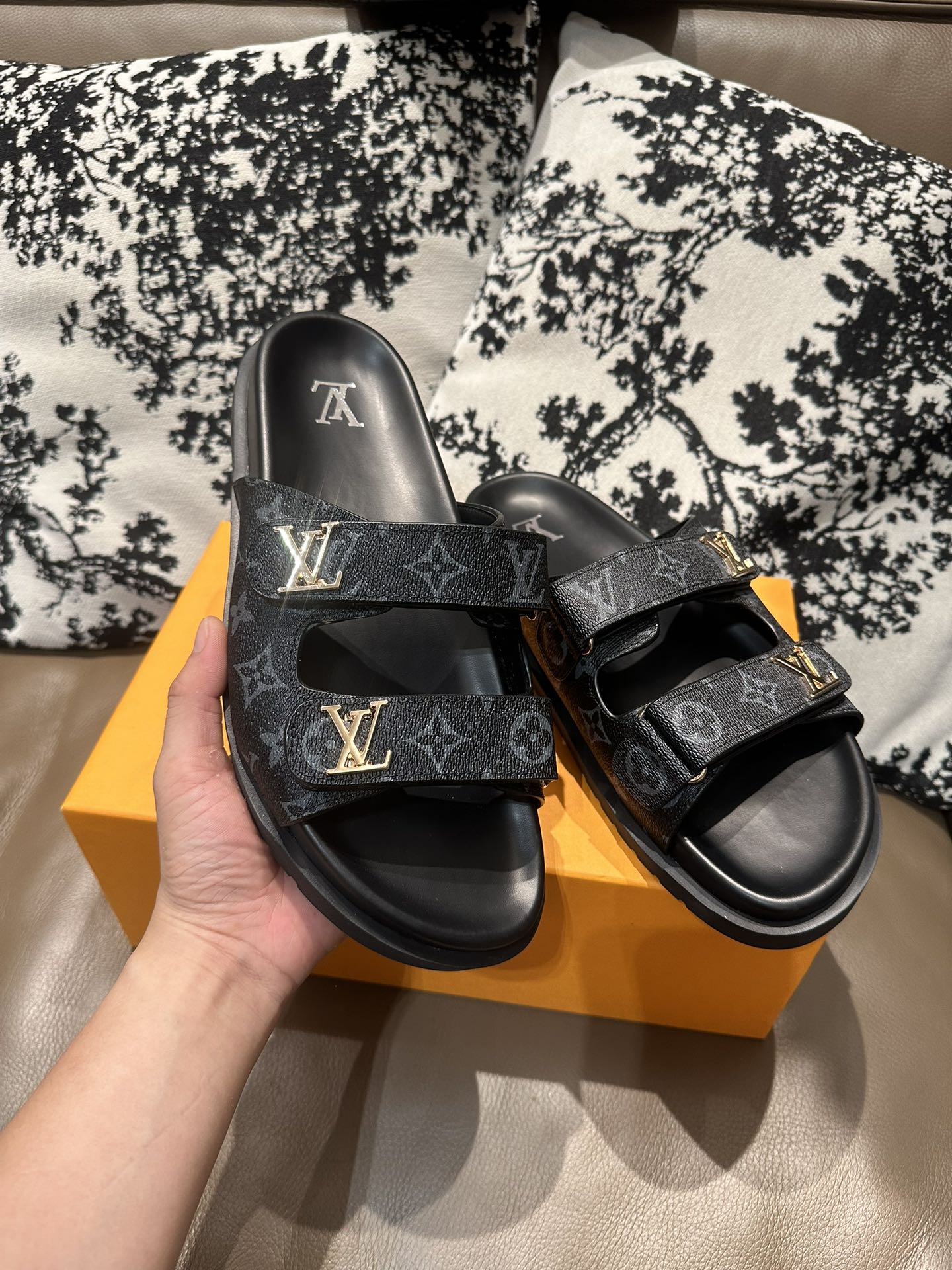285ZE29ZDE Stylish leather Shoes