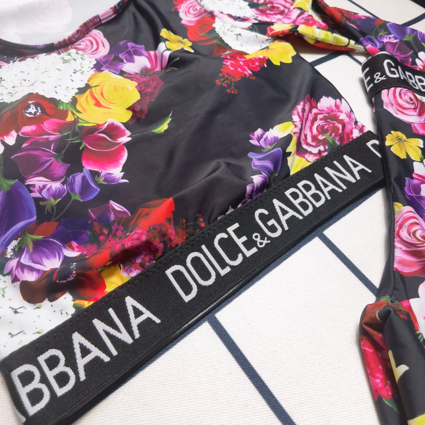 14A155YDE Stylish Long sleeve swimsuit
