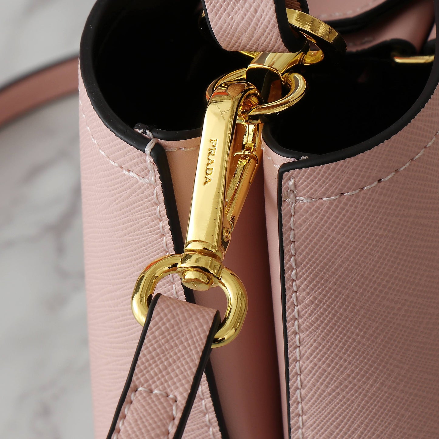 1WP102BDE Stylish leather bag