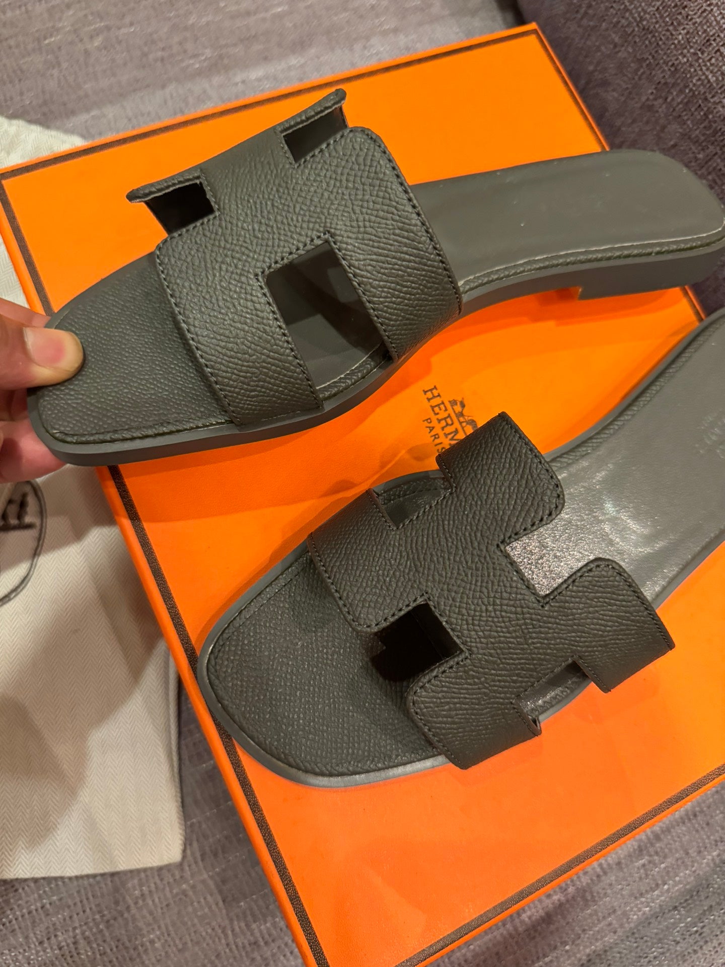 1ZH237ZDE Stylish Slippers