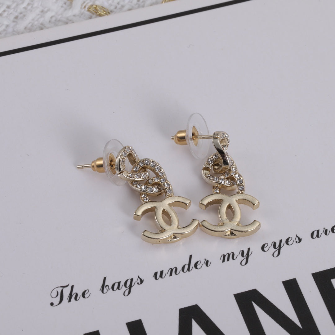 14C493EDE Stylish Earrings