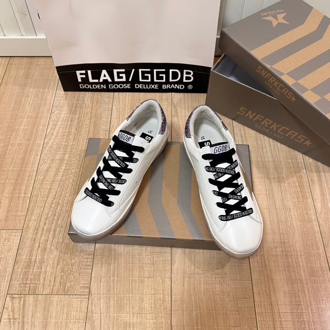 14GE111ZDE Stylish shoes