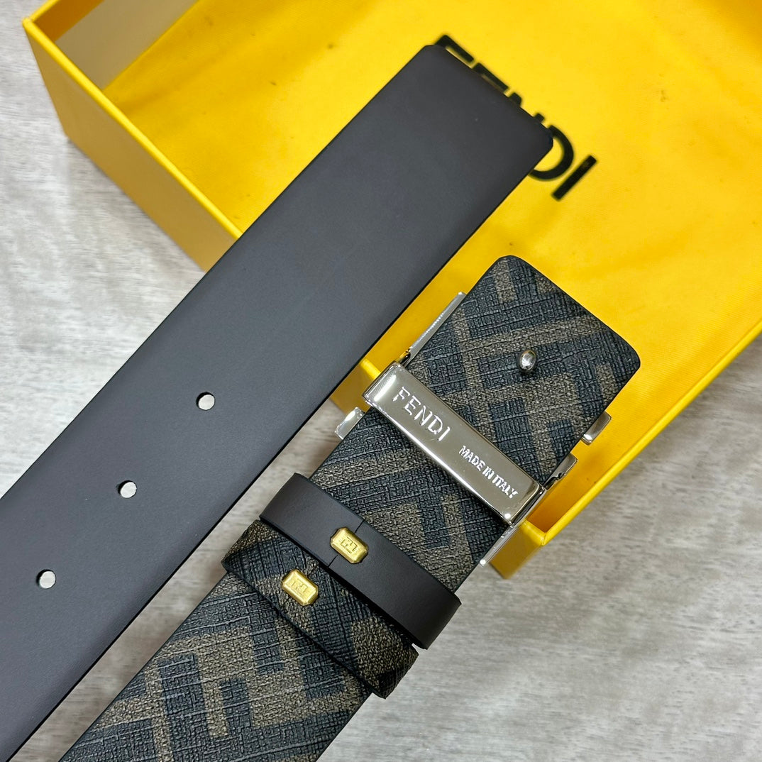 1WF184PDE Stylish  High quality belt With full package