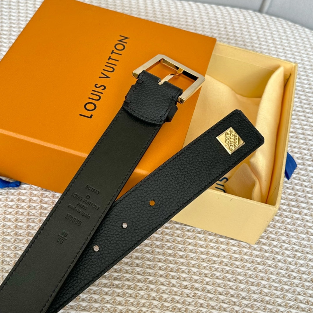 14E63PDE Stylish  High quality belt With full package