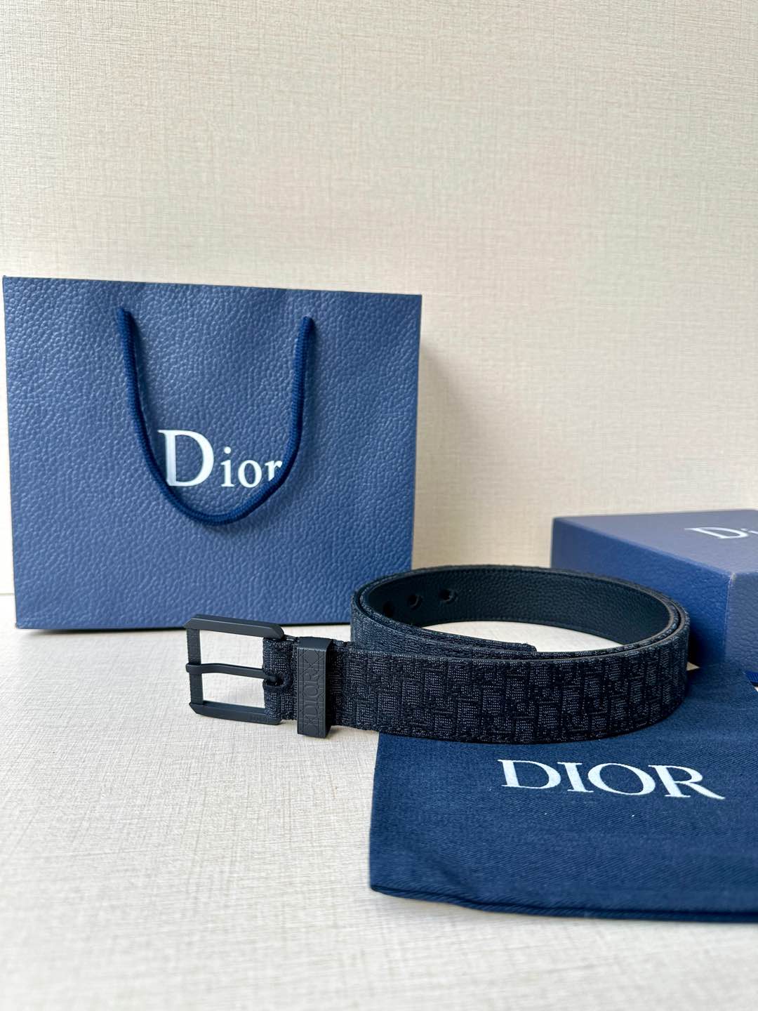 1WD156PDE Stylish  High quality belt With full package