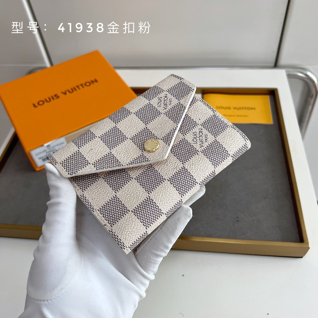 1WE1BDE Stylish leather wallets