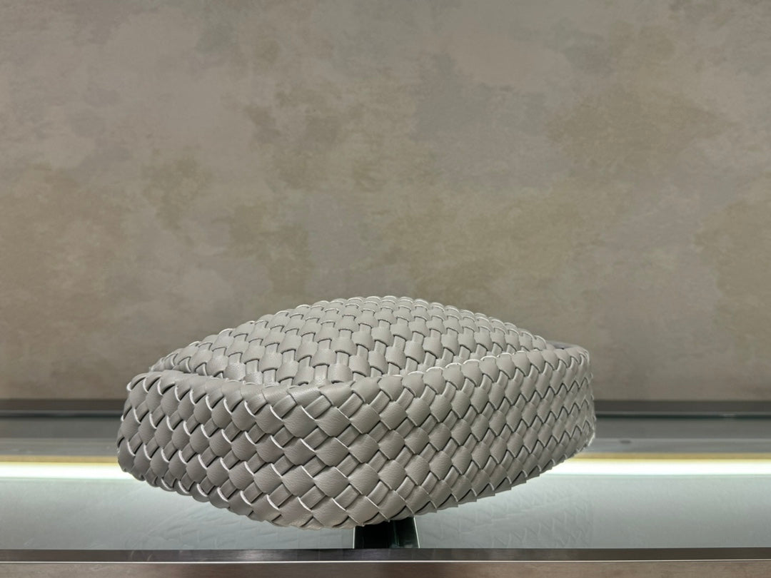 1XA83BDE Stylish leather bag