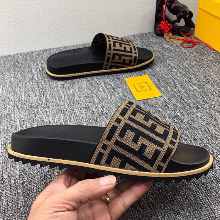 5F1ZDE Stylish Slippers