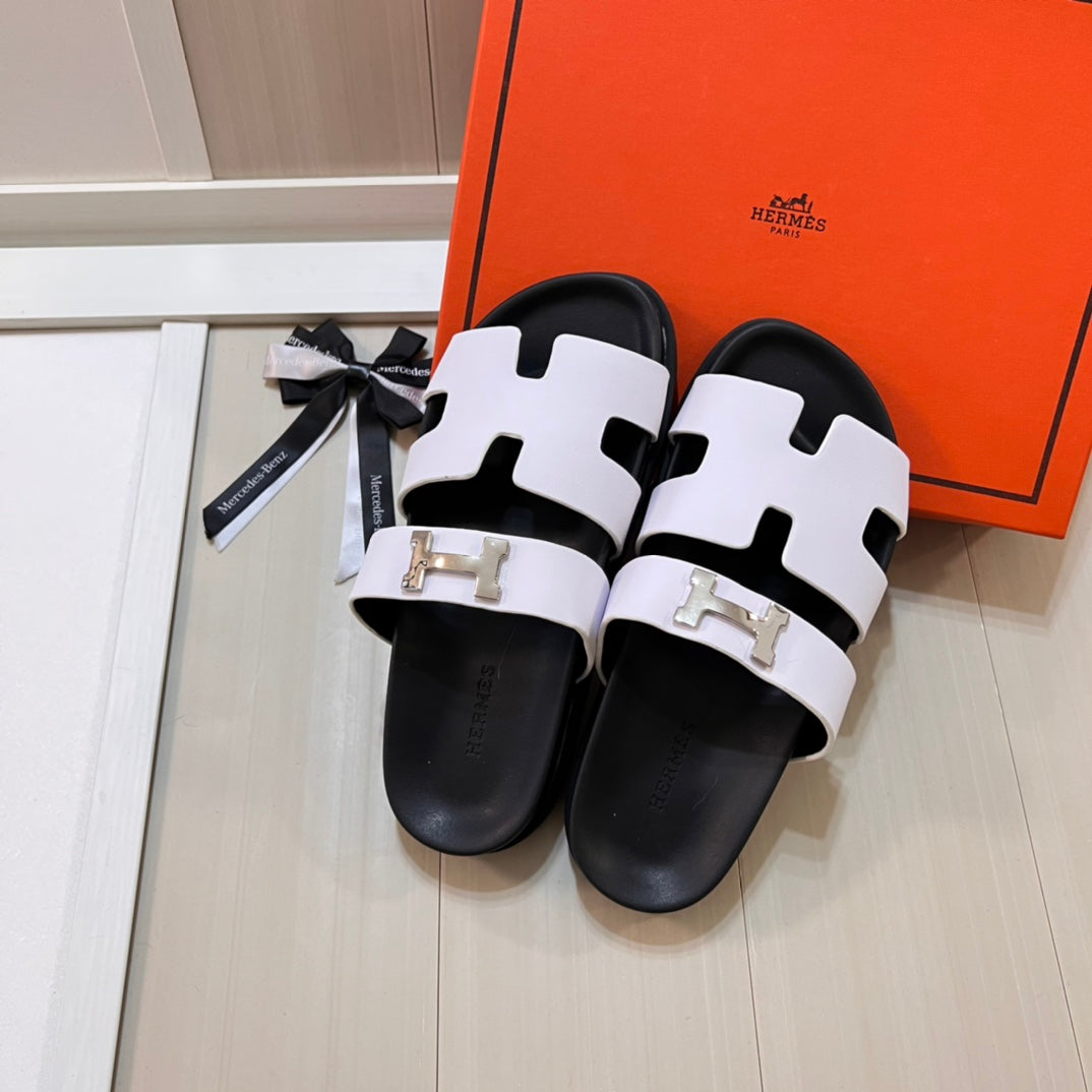 14H206ZDE Stylish Slippers