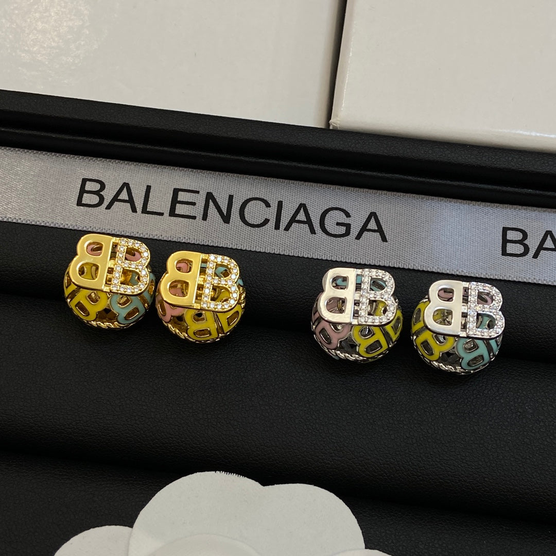 14J130EDE Stylish Earrings