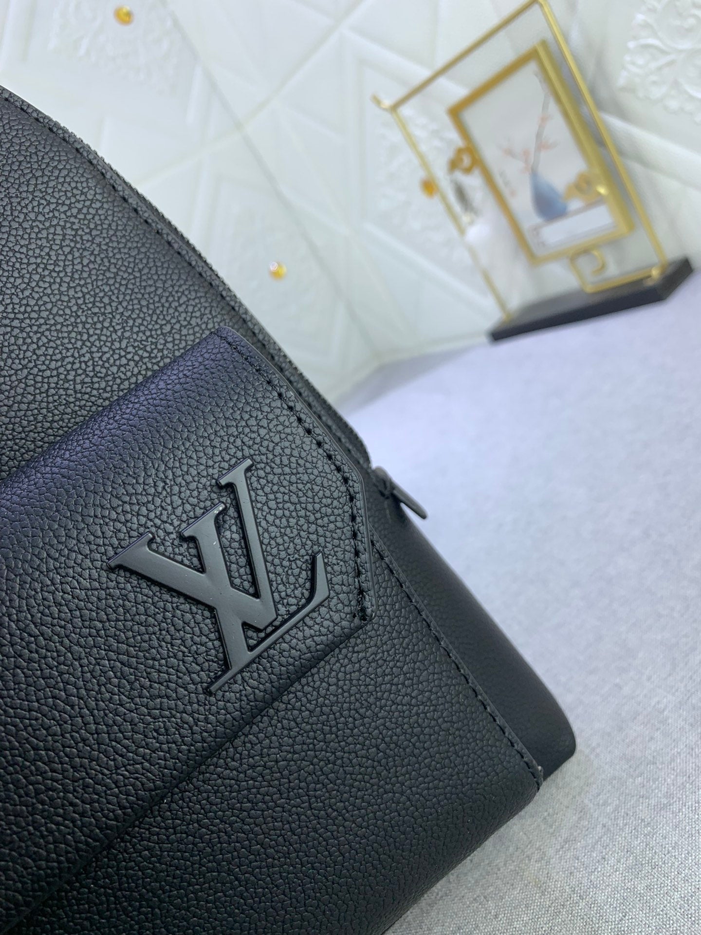 2XE339BDE Stylish leather bag 