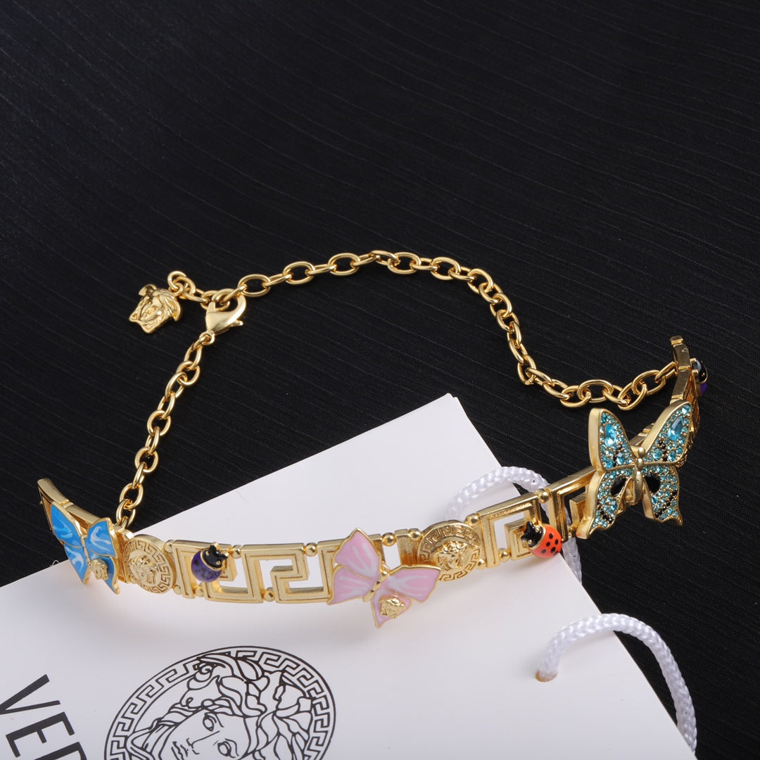 14V750KDE Stylish Necklaces