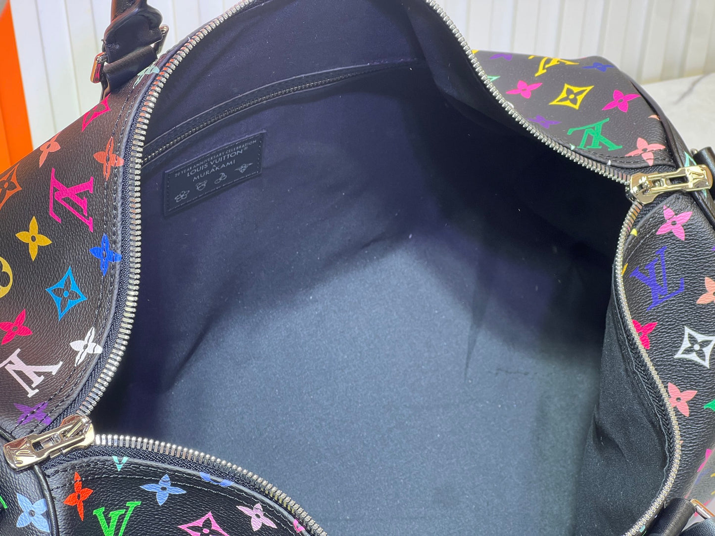 155XE14BDE Stylish Luggage bags )