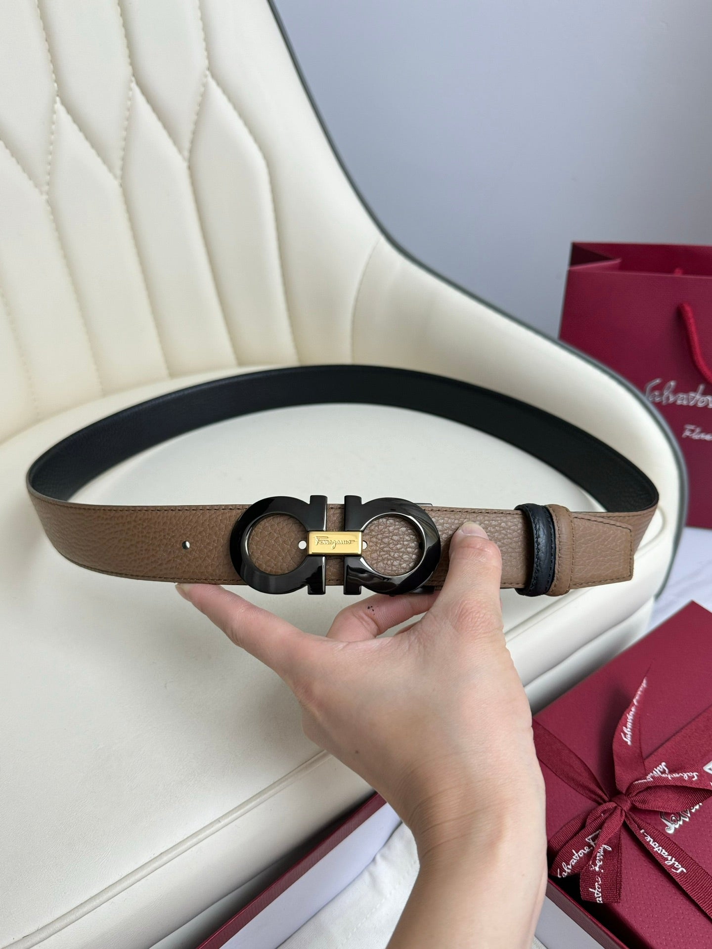 1WA169PDE Stylish  High quality belt With full package