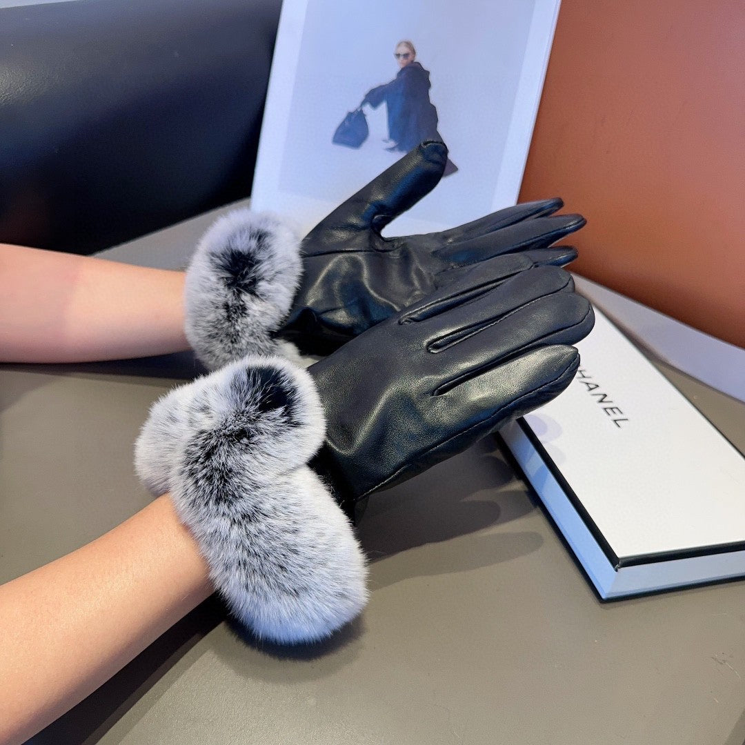 14C73SDE Stylish gloves