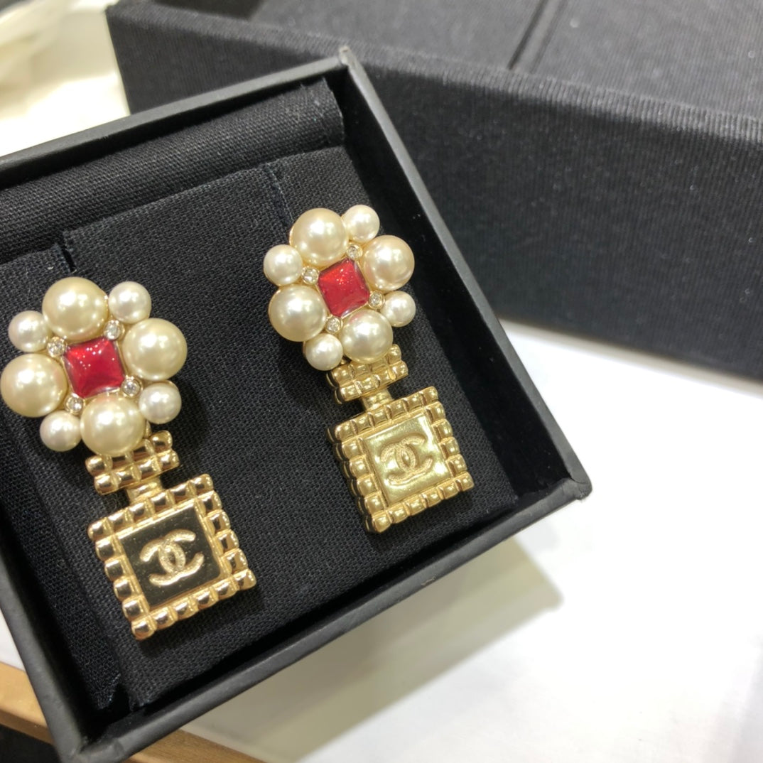 1YC281EDE Stylish Earrings