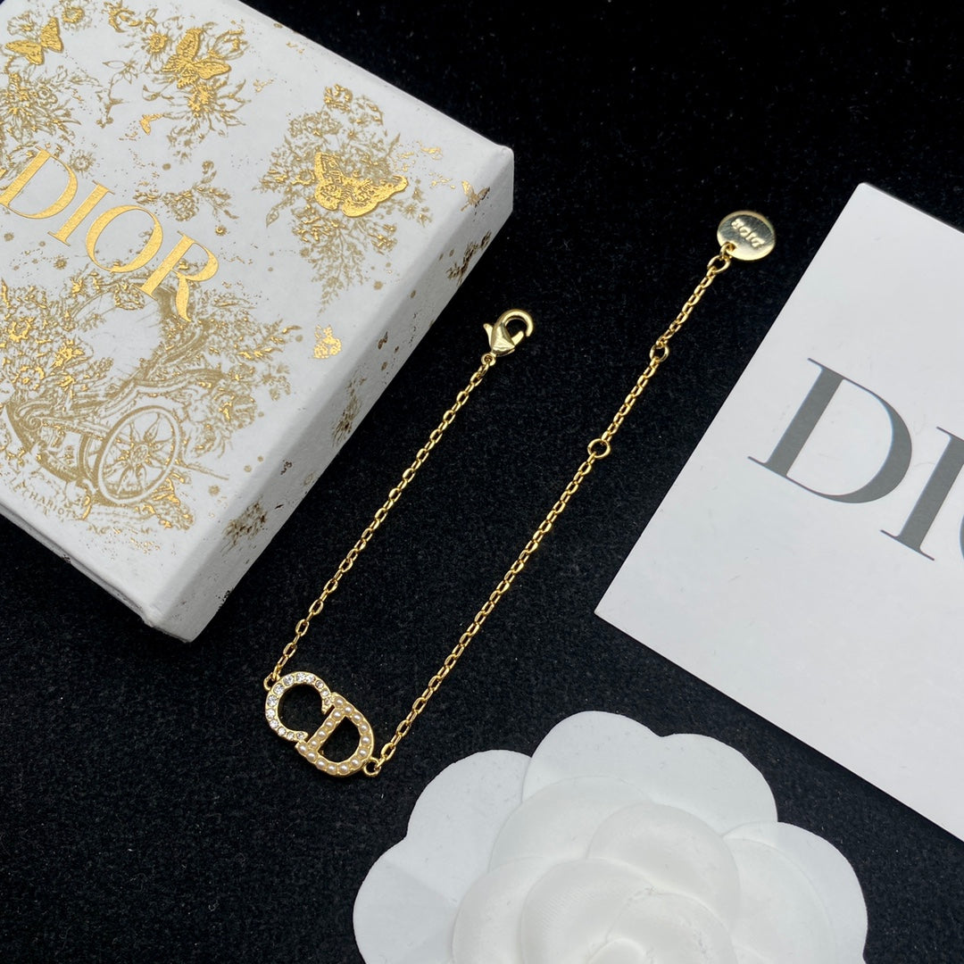14D499XDE Stylish Rings Earrings Bracelets  Necklaces