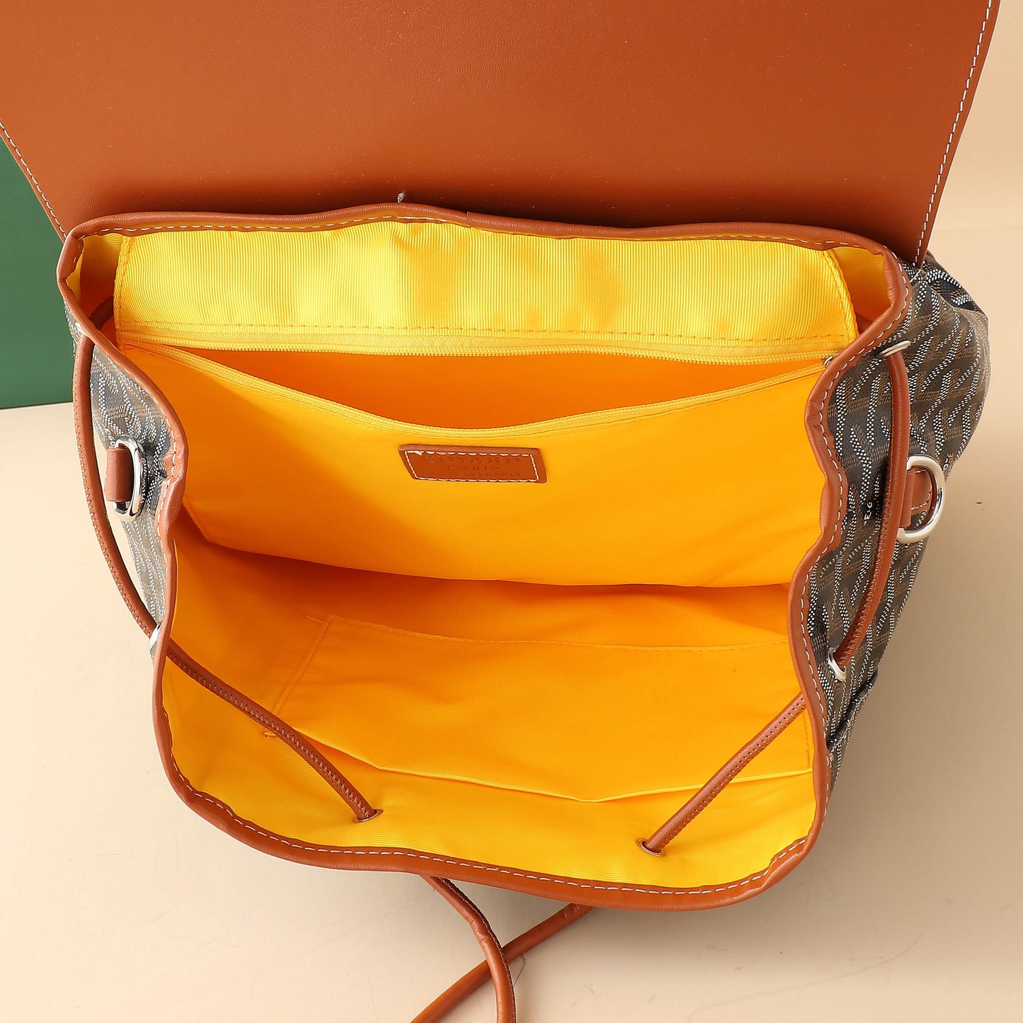 1WA104BDE Stylish leather bag